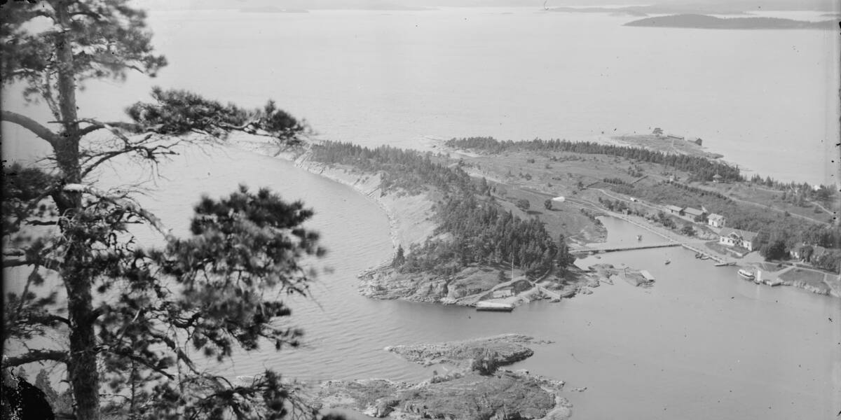 Ildjernet sett fra sjøen