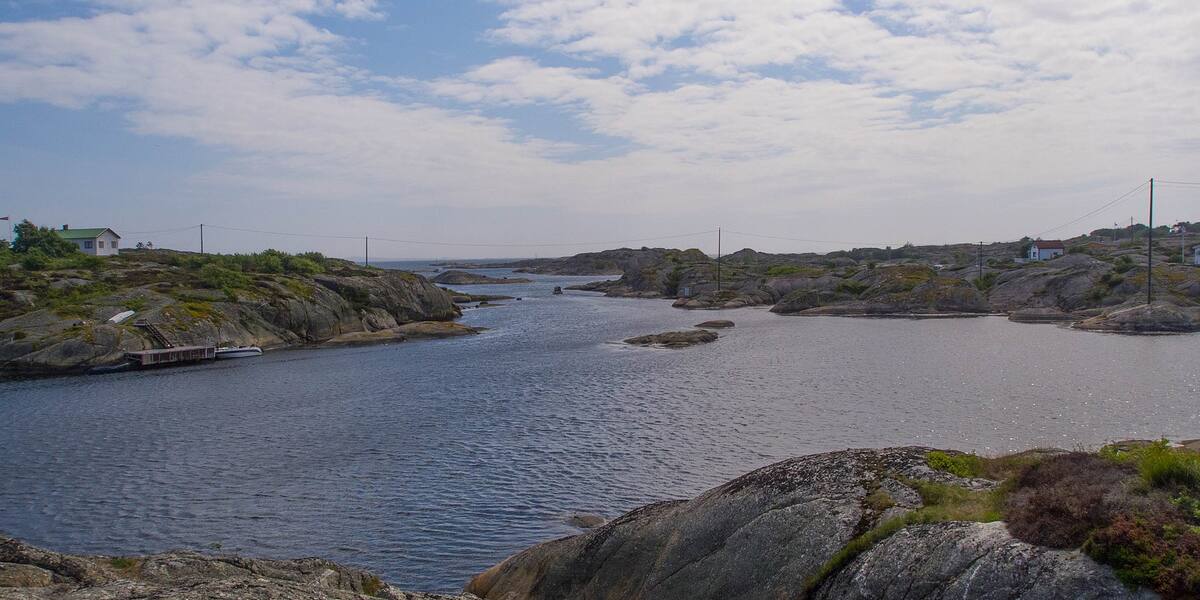 Nordre Lauer sett fra sjøen